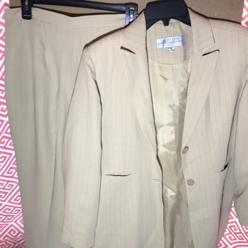 Larry Levine yellow 2 piece pants suit (size 14).